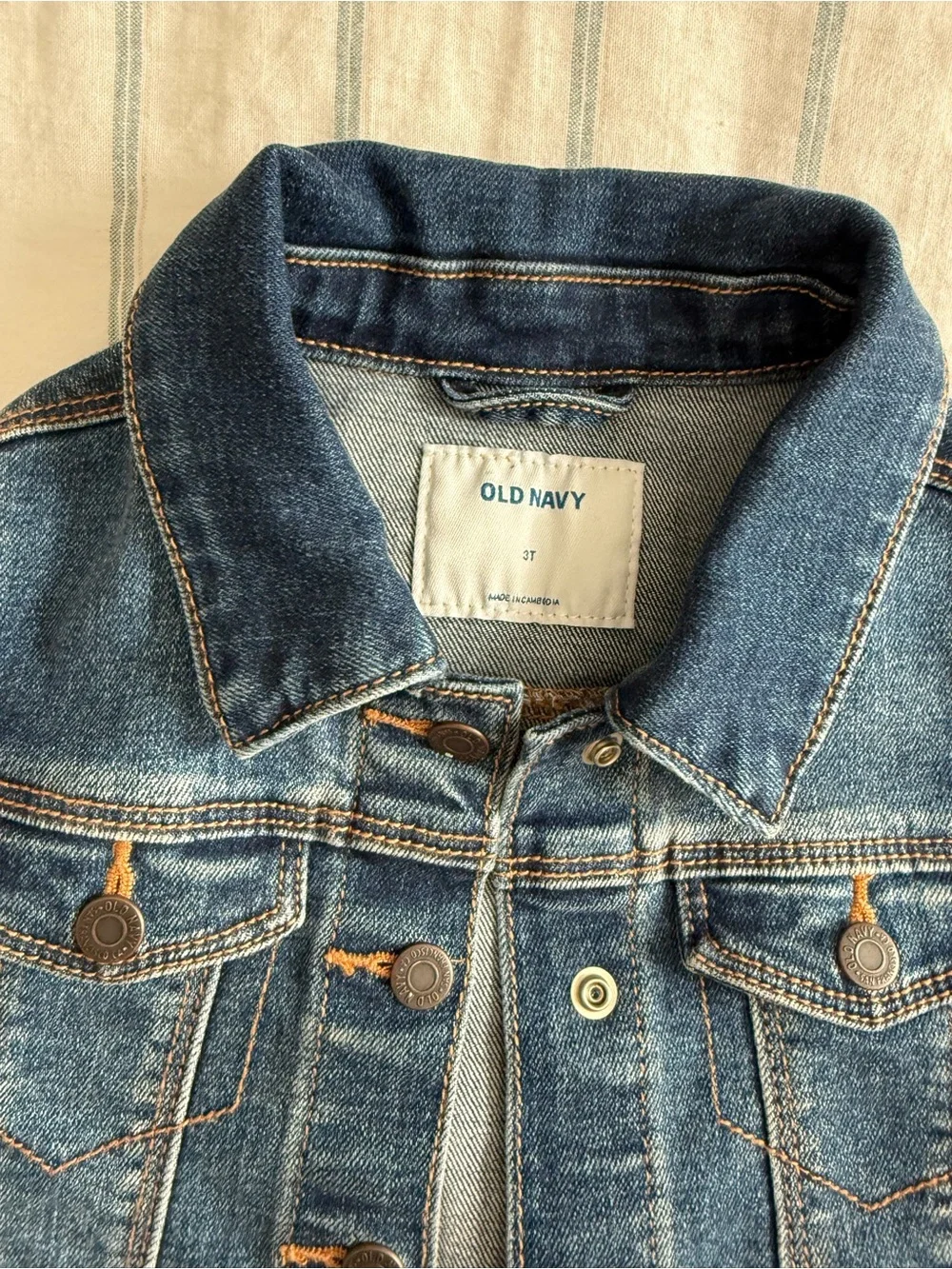 Old Navy Kids Dark Blue Denim Jacket size 3t